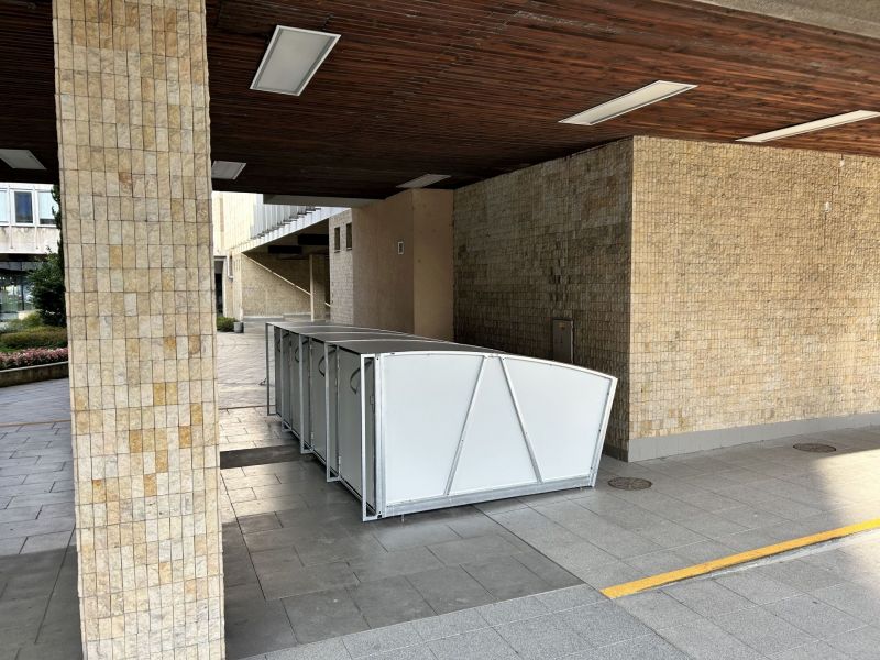 Bike Box - Most, street Radnicni